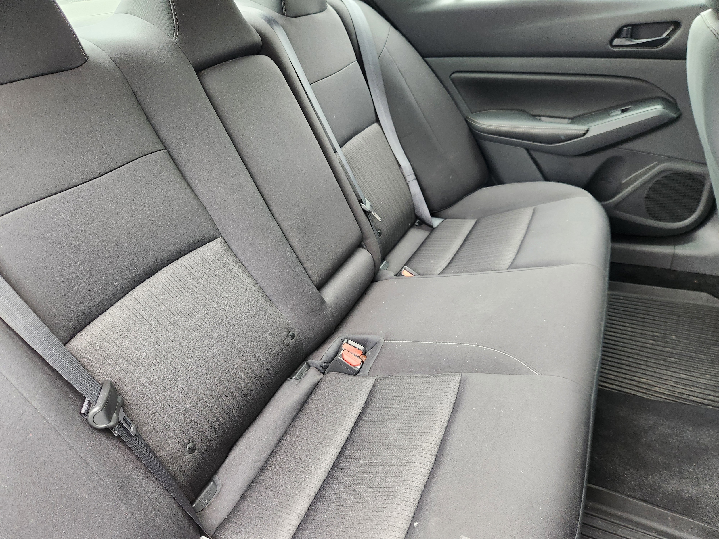 2024 Nissan Altima SV - Photo 17