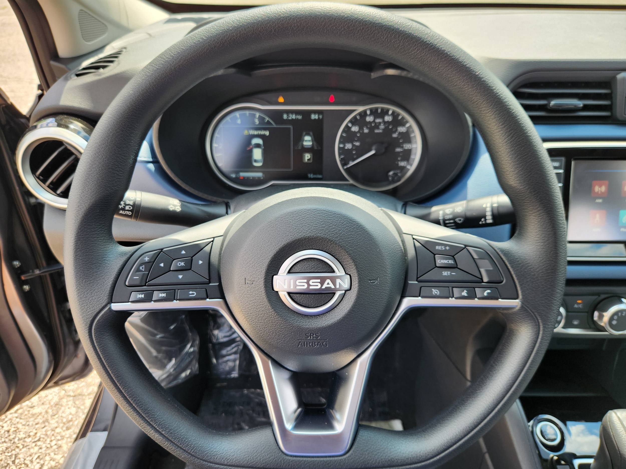 2025 Nissan Versa Sedan SV - Photo 9