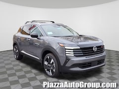 2026 Nissan Kicks SR SUV