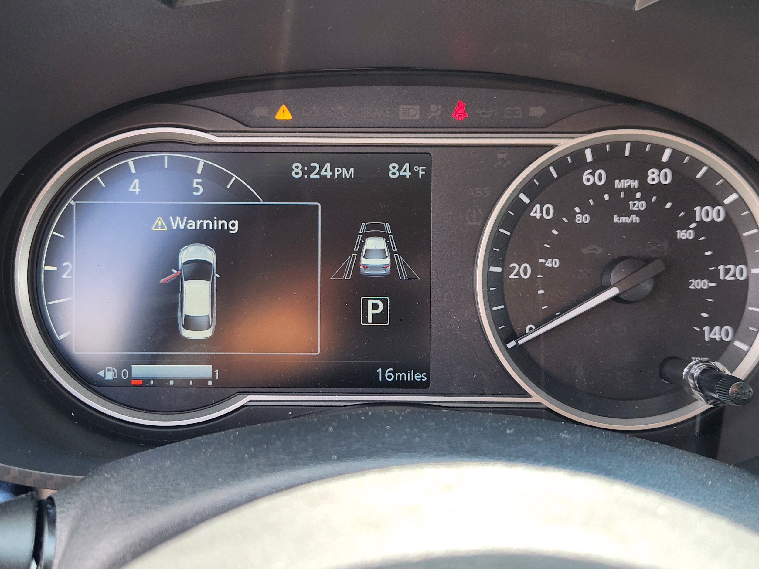 2025 Nissan Versa Sedan SV - Photo 10