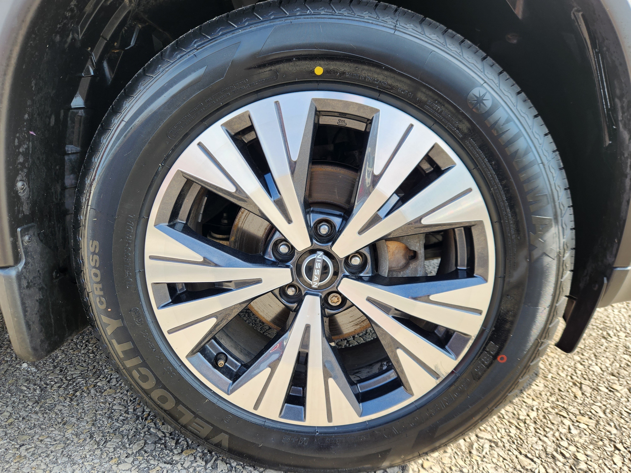 2022 Nissan Rogue SV - Photo 20