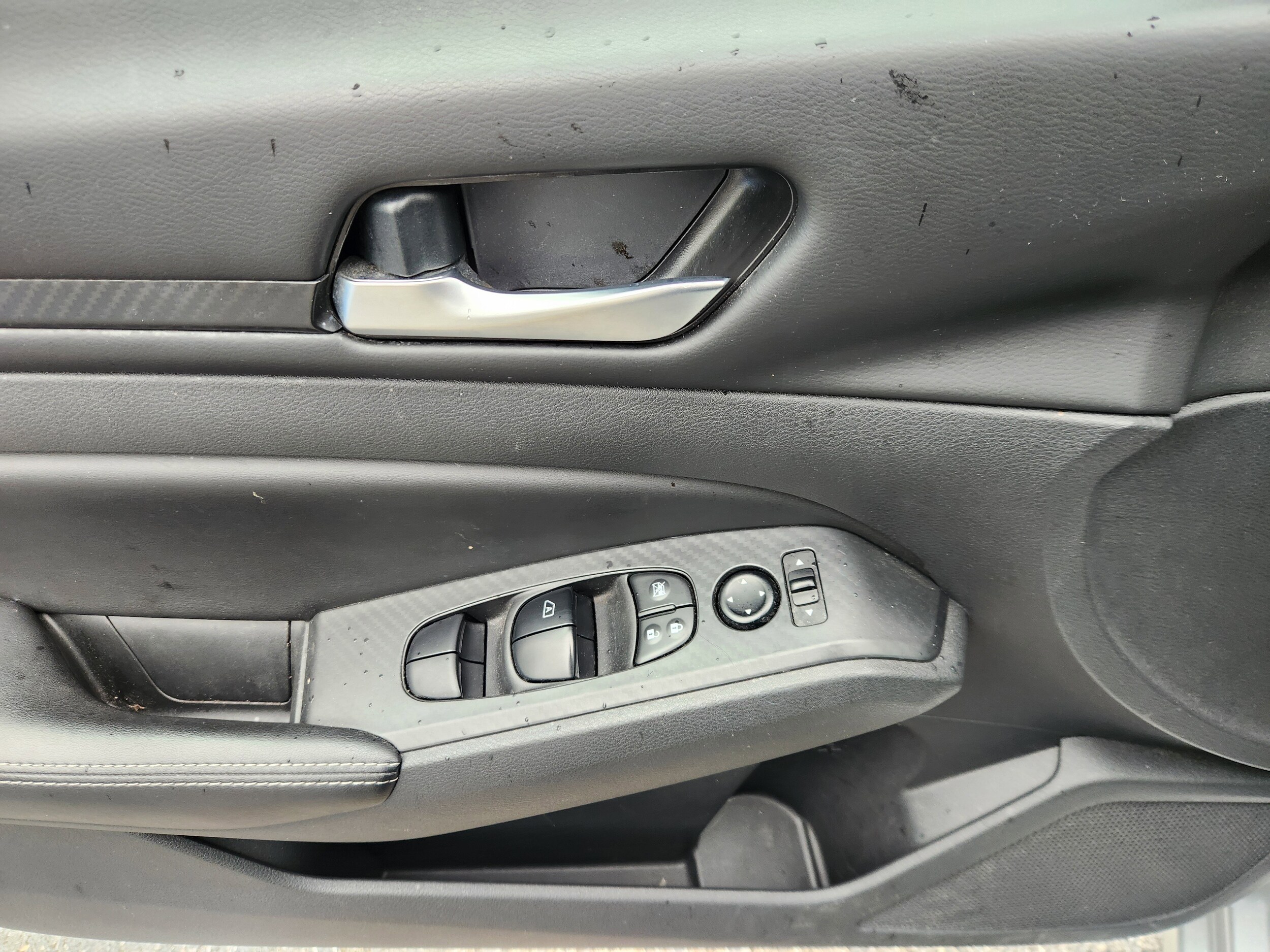 2024 Nissan Altima SV - Photo 18