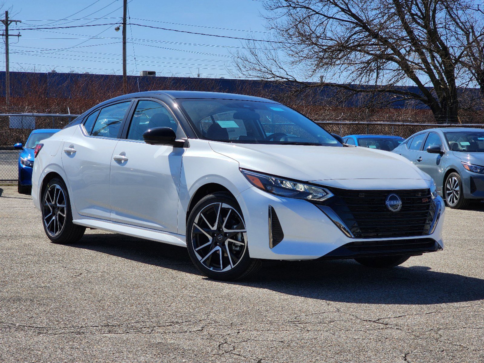 2025 Nissan Sentra SR - Photo 11