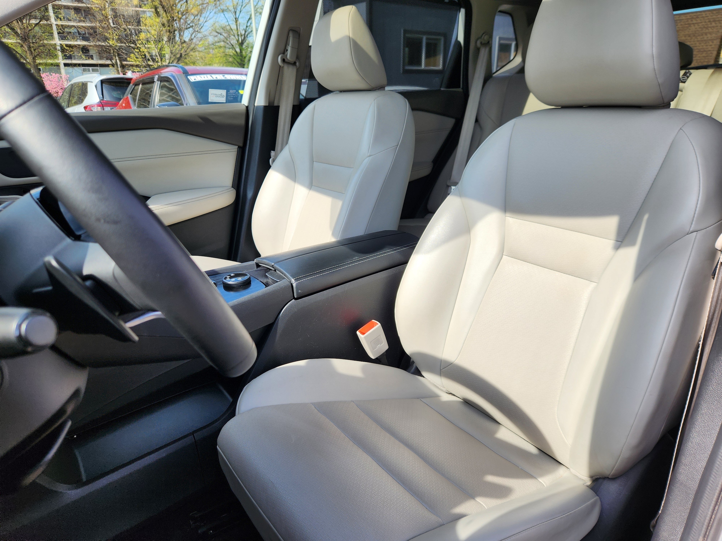 2022 Nissan Rogue SV - Photo 7