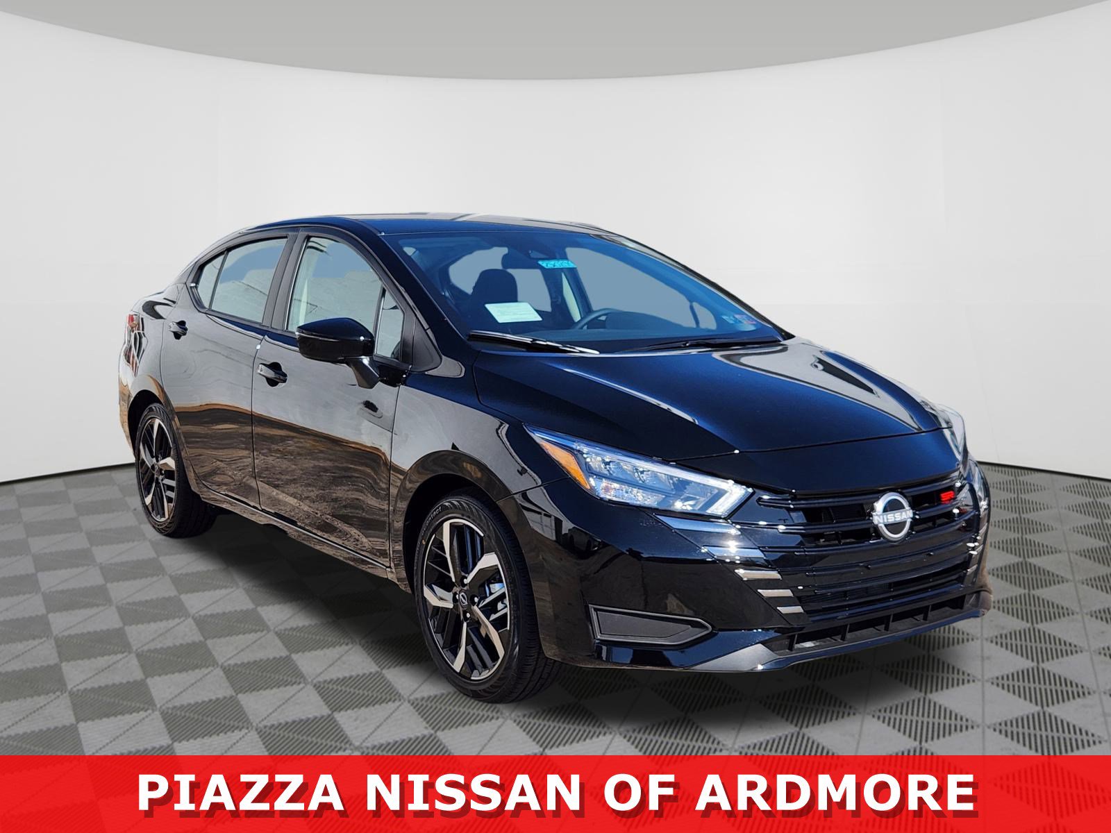 2025 Nissan Versa Sedan SR