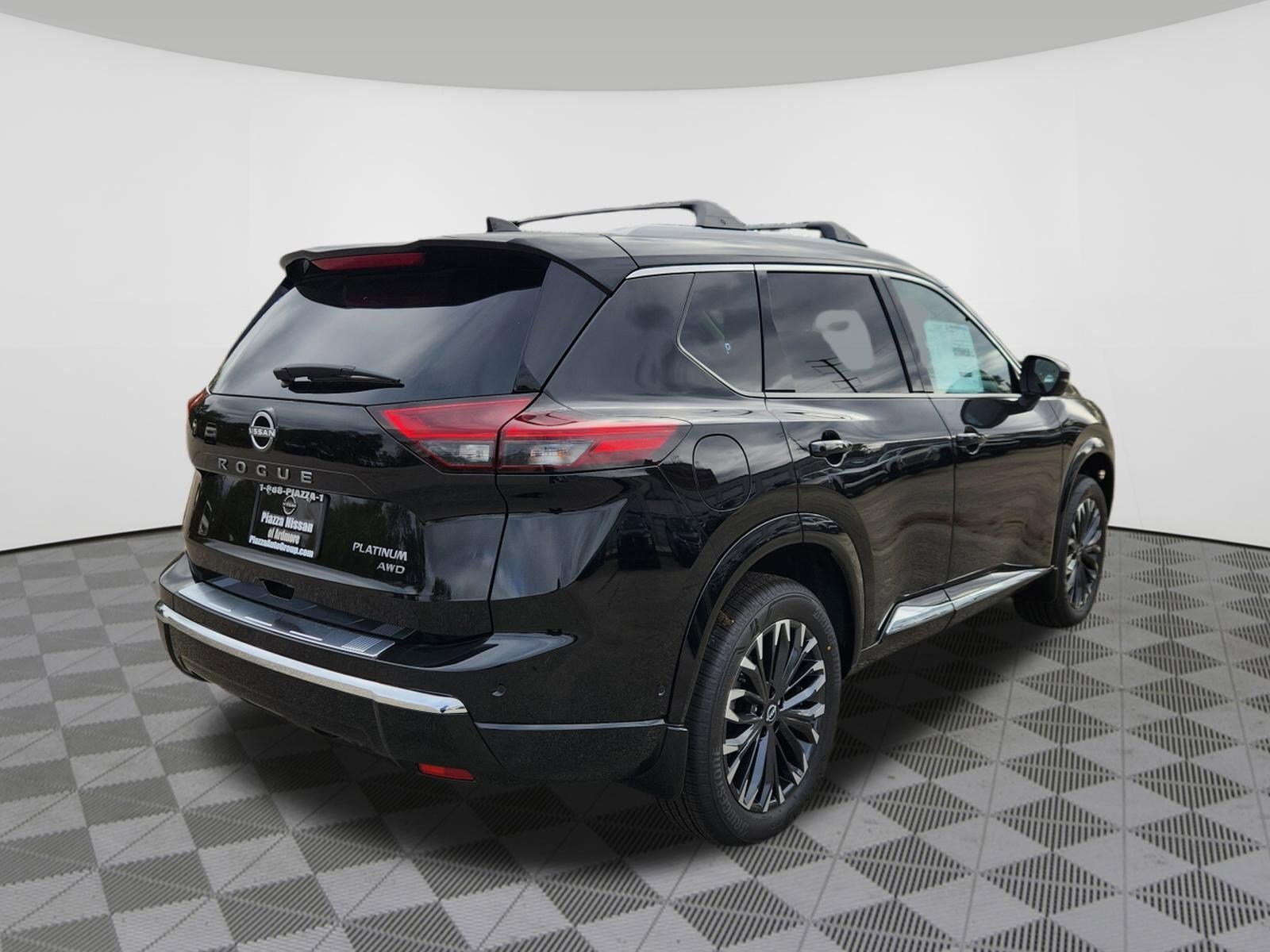 2026 Nissan Rogue Platinum photo 4