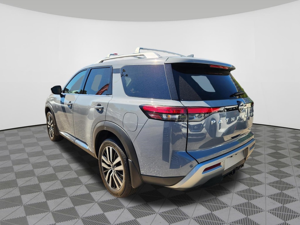 Certified 2025 Nissan Pathfinder Platinum SUV