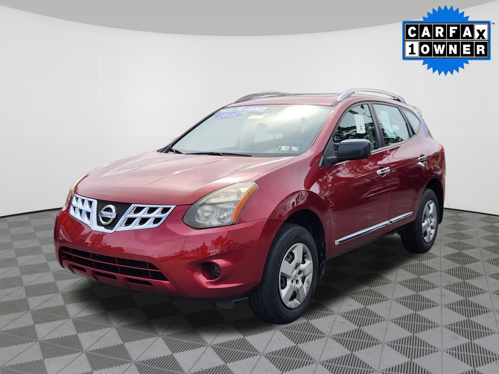 2015 Nissan Rogue Select S photo 2