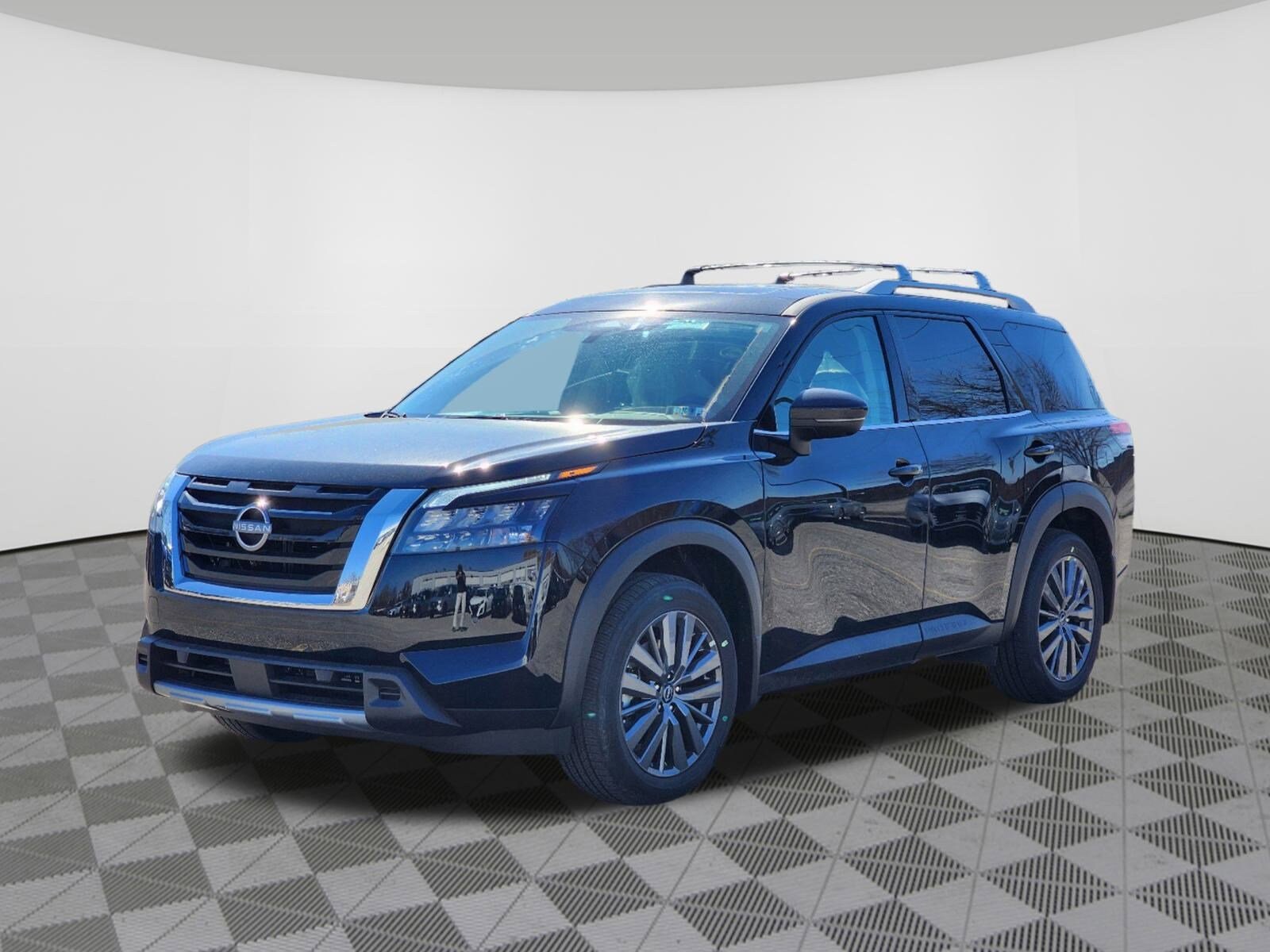 2025 Nissan Pathfinder SL photo 4