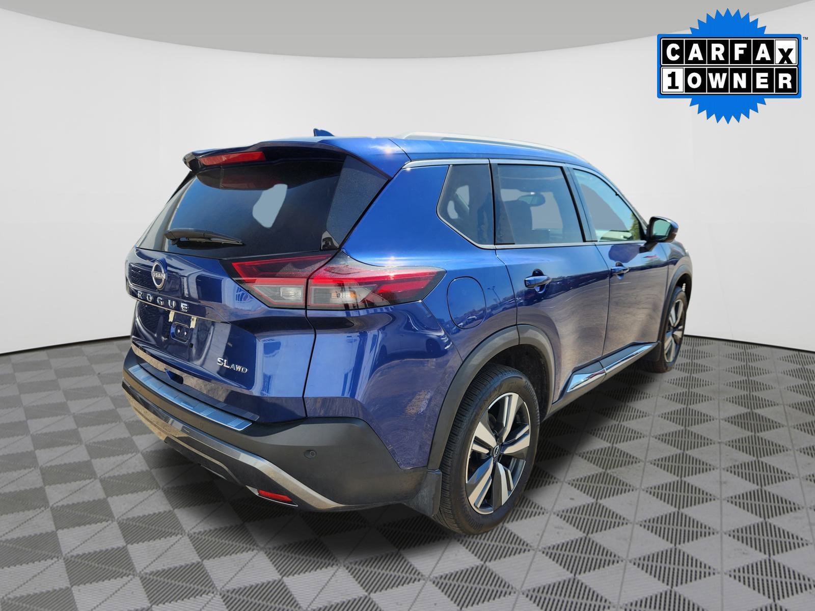 2023 Nissan Rogue SL photo 4