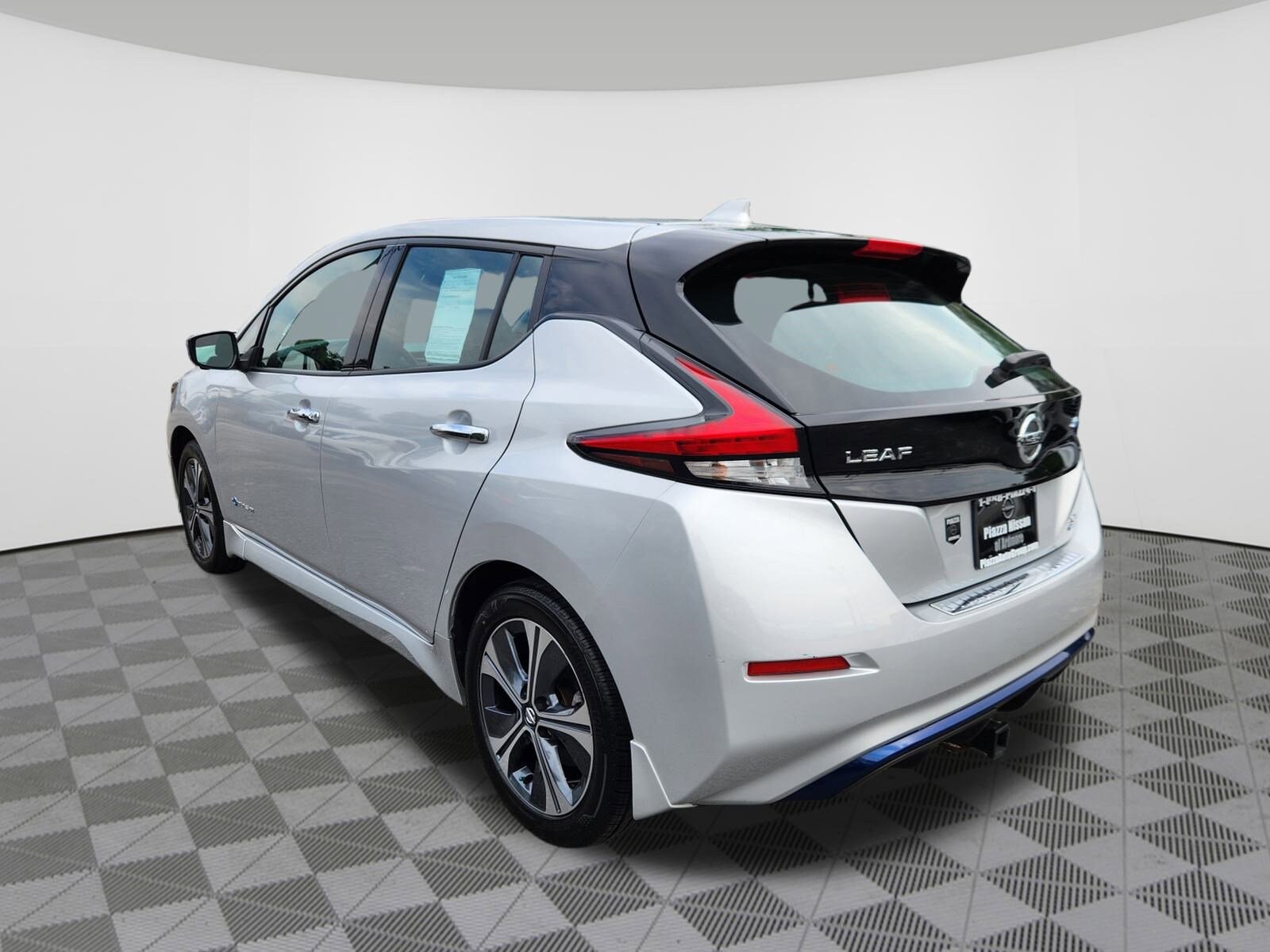 2019 Nissan Leaf SL Plus photo 3