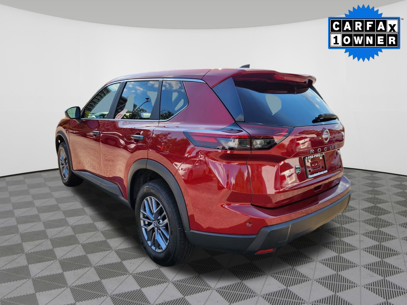 2025 Nissan Rogue S photo 3