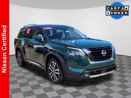 2022 Nissan Pathfinder Platinum SUV