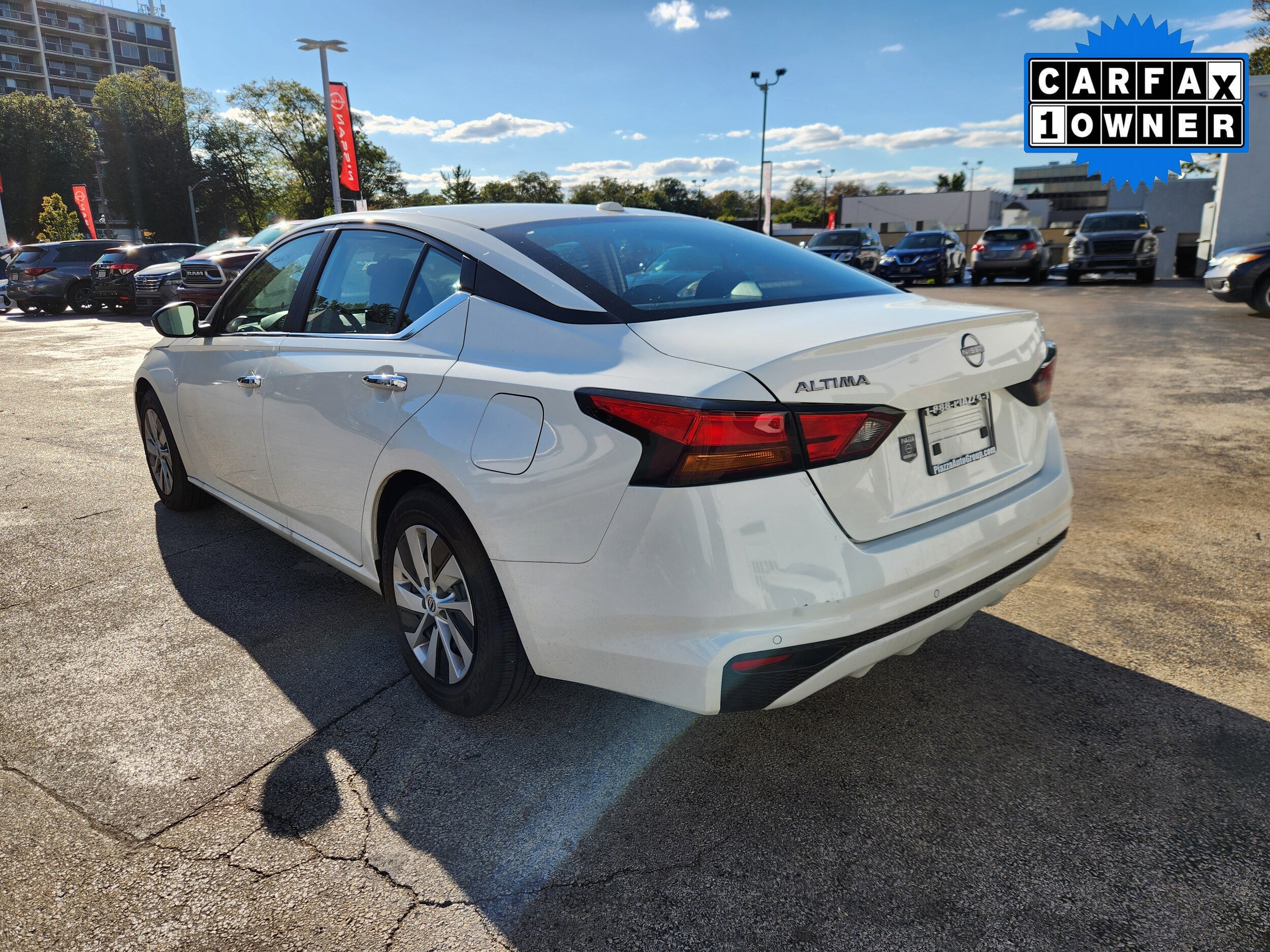 2025 Nissan Altima S photo 3
