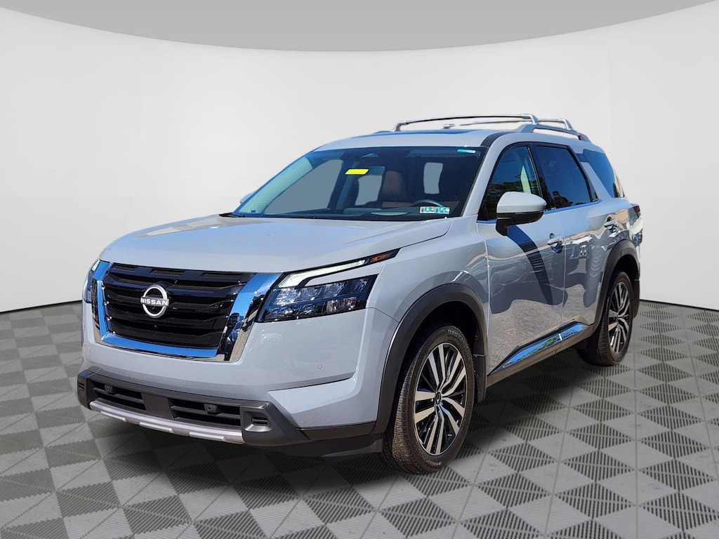 Certified 2025 Nissan Pathfinder Platinum SUV