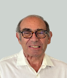 Staff member Peter Freedman from ID_f8e806