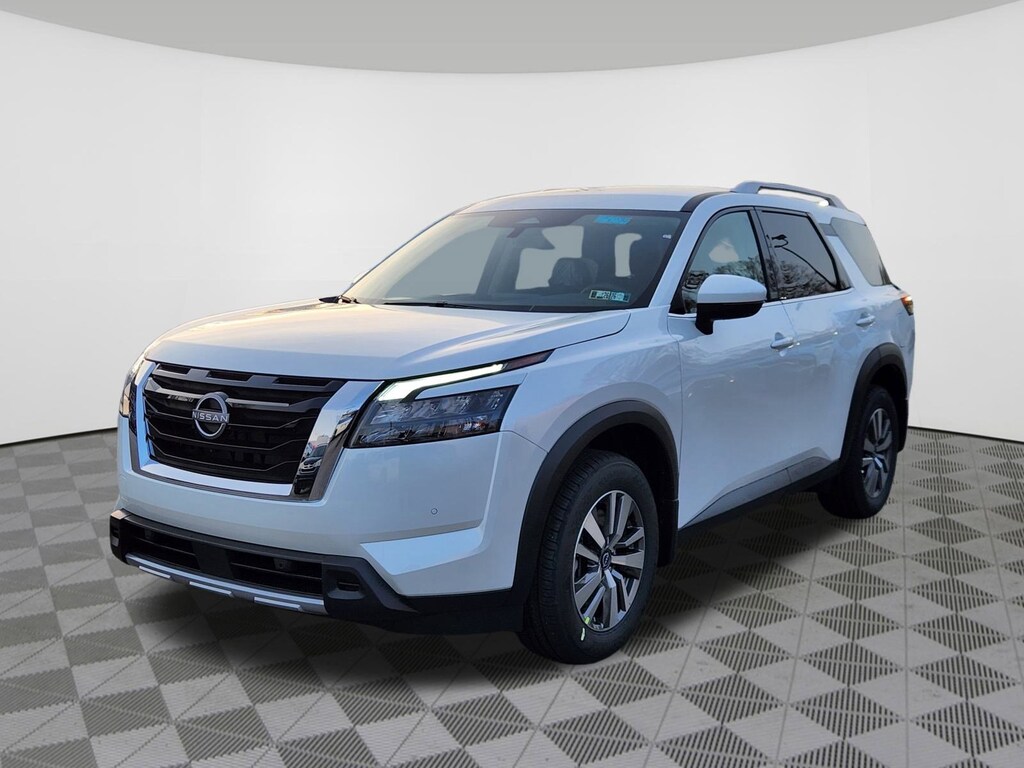 New 2025 Nissan Pathfinder SL SUV