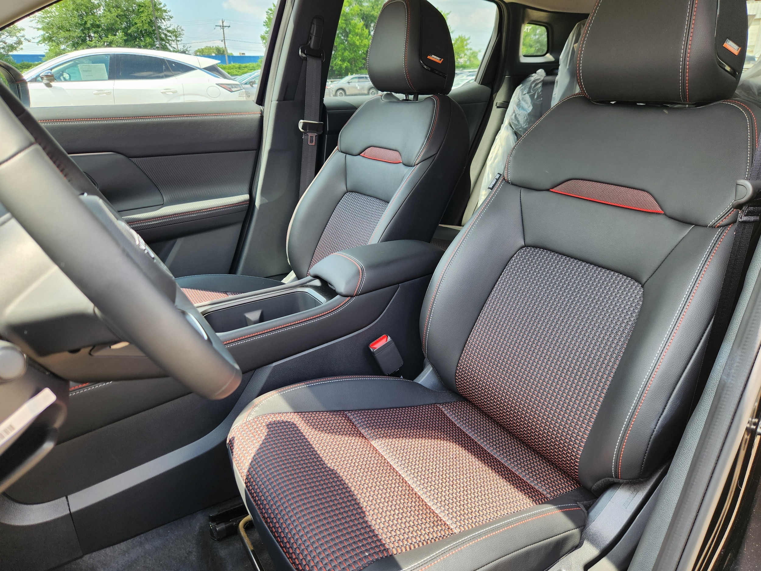 2025 Nissan Kicks SR AWD - Photo 8