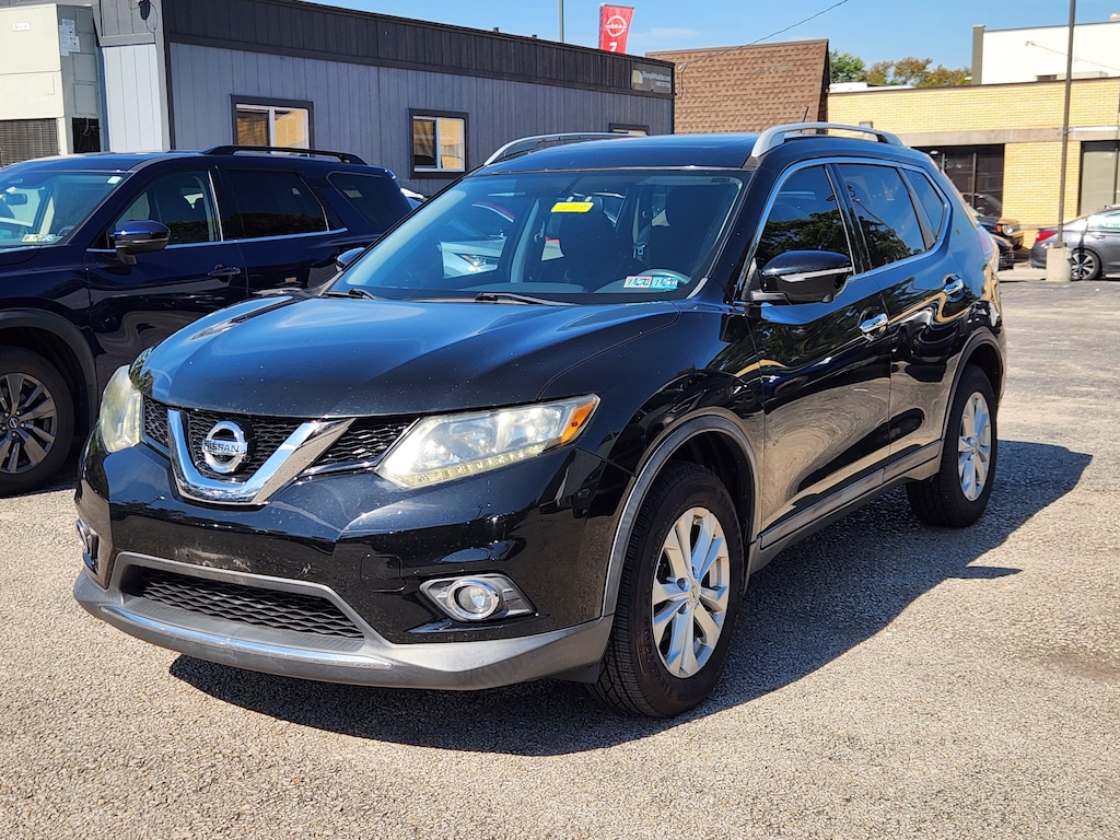 Used 2015 Nissan Rogue SV SUV