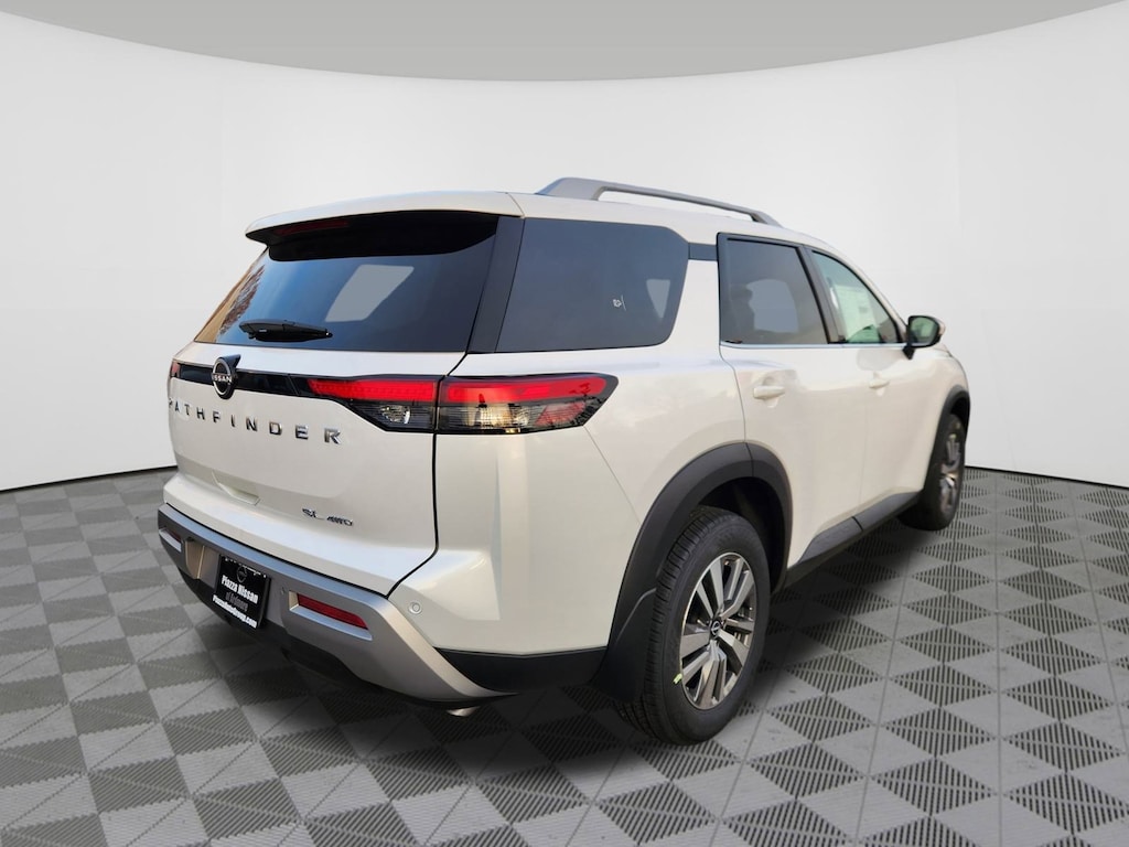 New 2025 Nissan Pathfinder SL SUV