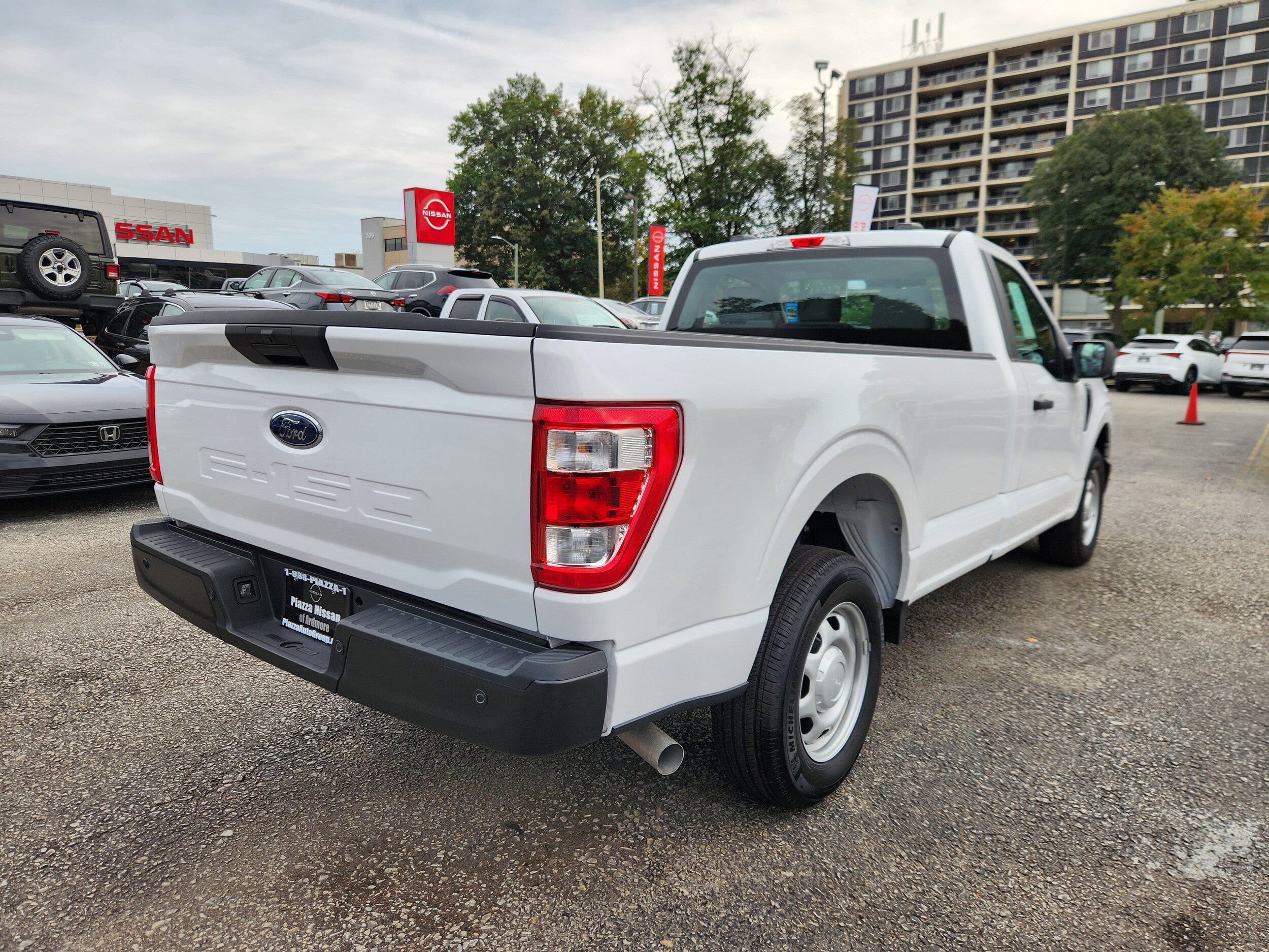 2023 Ford F-150 XL photo 4