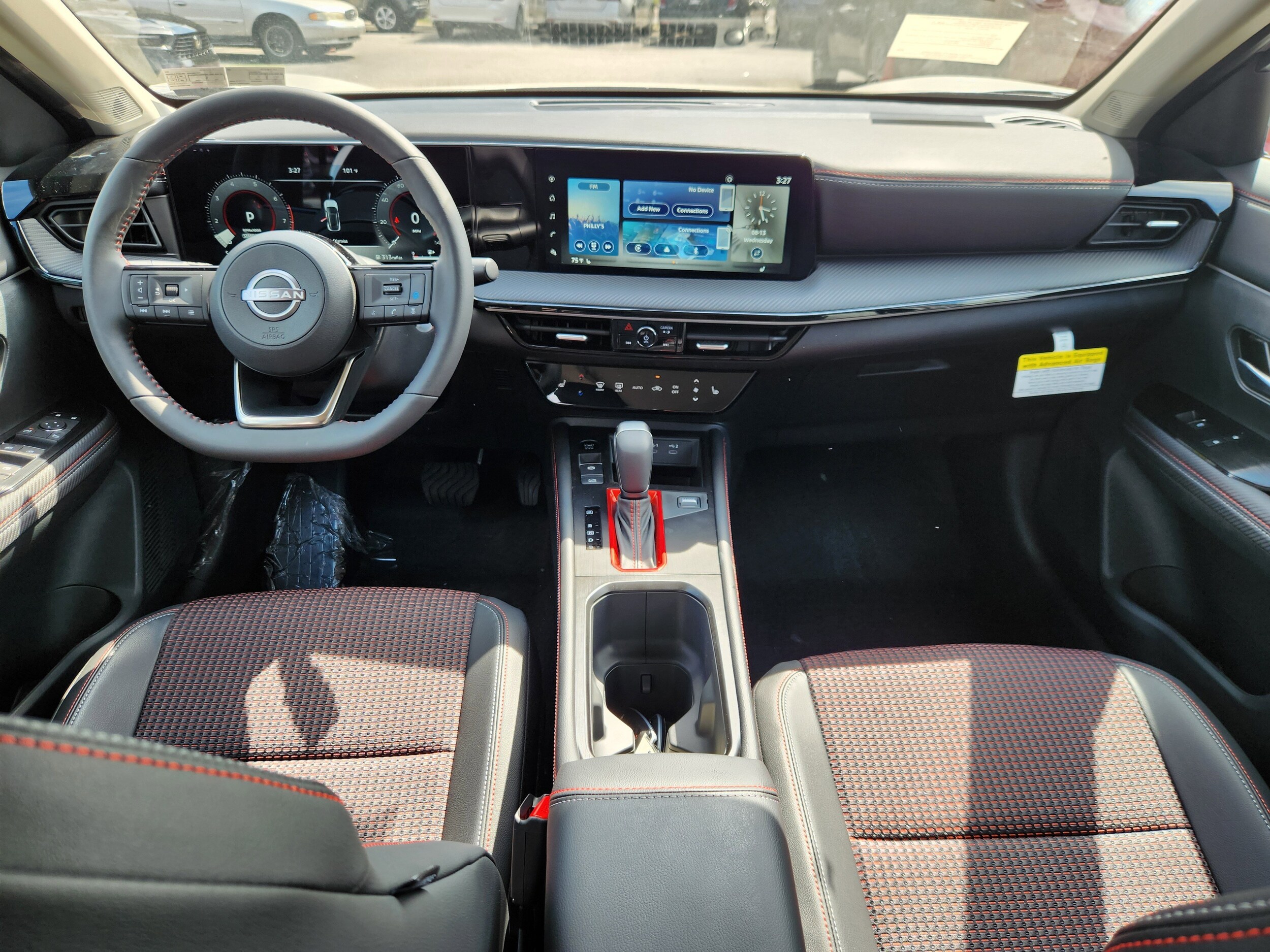 2025 Nissan Kicks SR AWD - Photo 7