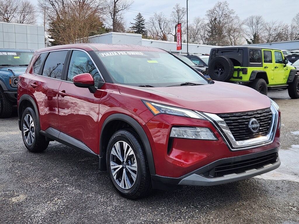 Used 2023 Nissan Rogue SV SUV