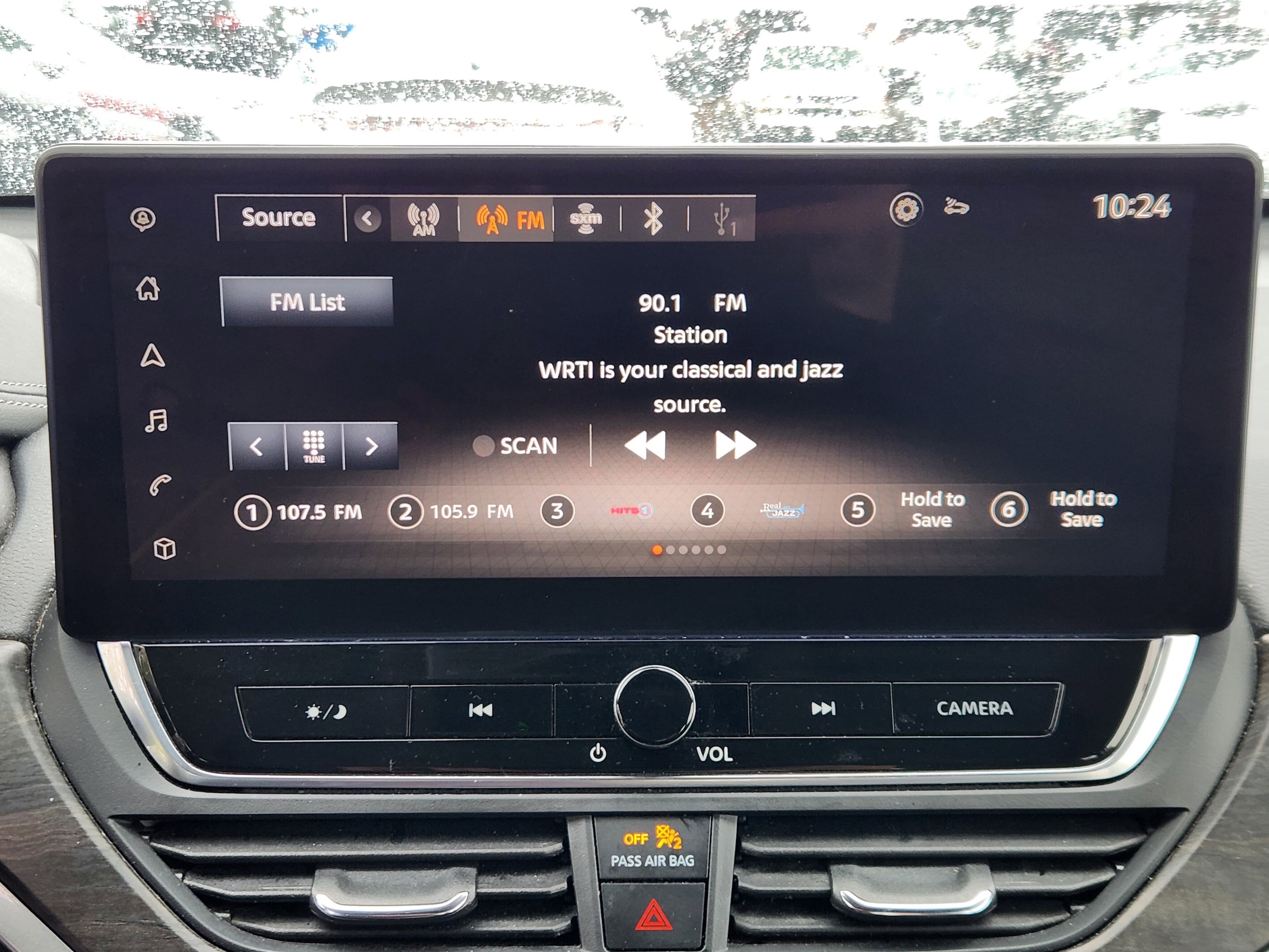 2024 Nissan Altima SV - Photo 11