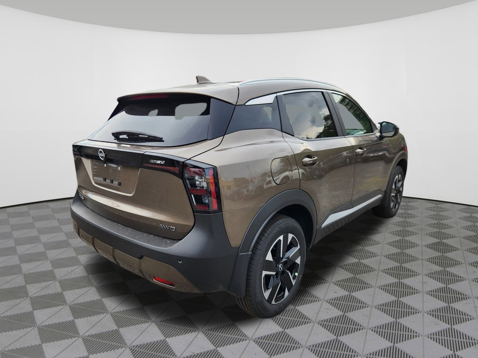 2025 Nissan Kicks SV photo 3