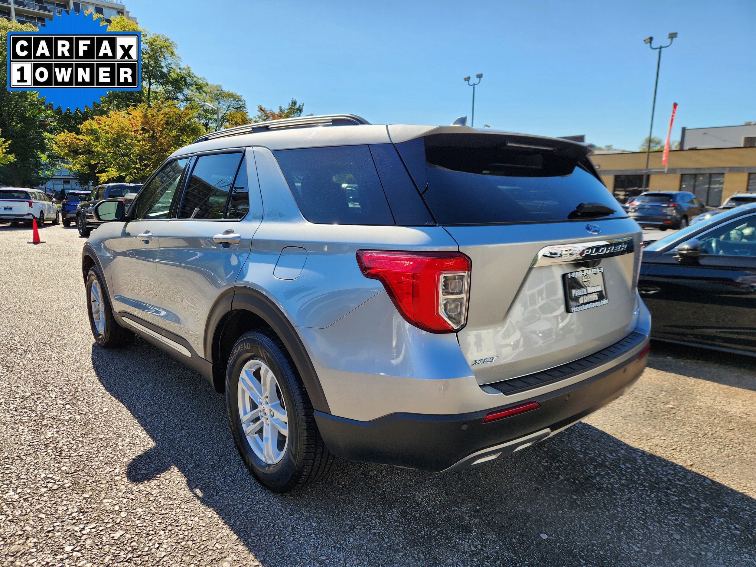 2022 Ford Explorer XLT photo 3