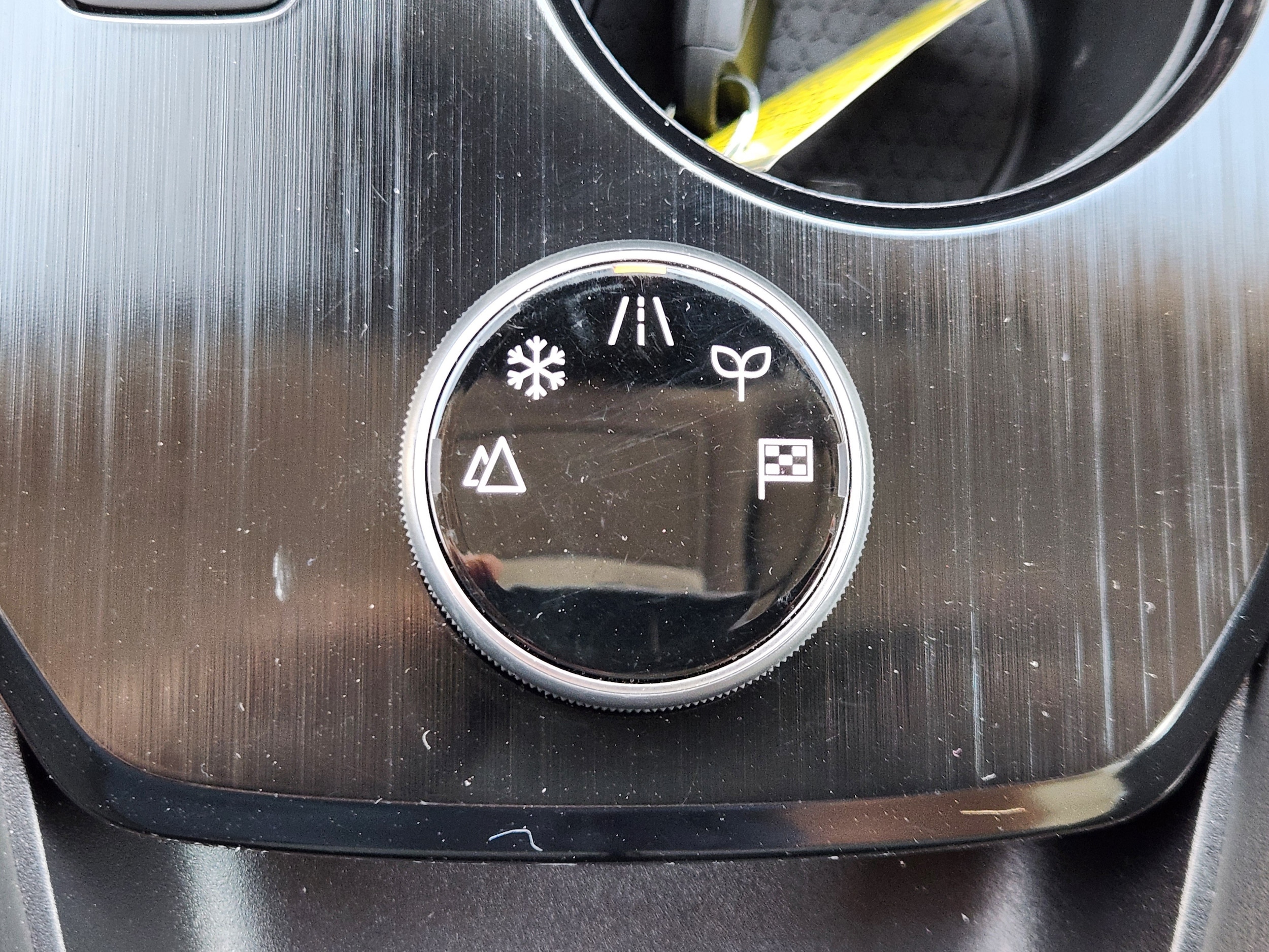 2022 Nissan Rogue SV - Photo 22