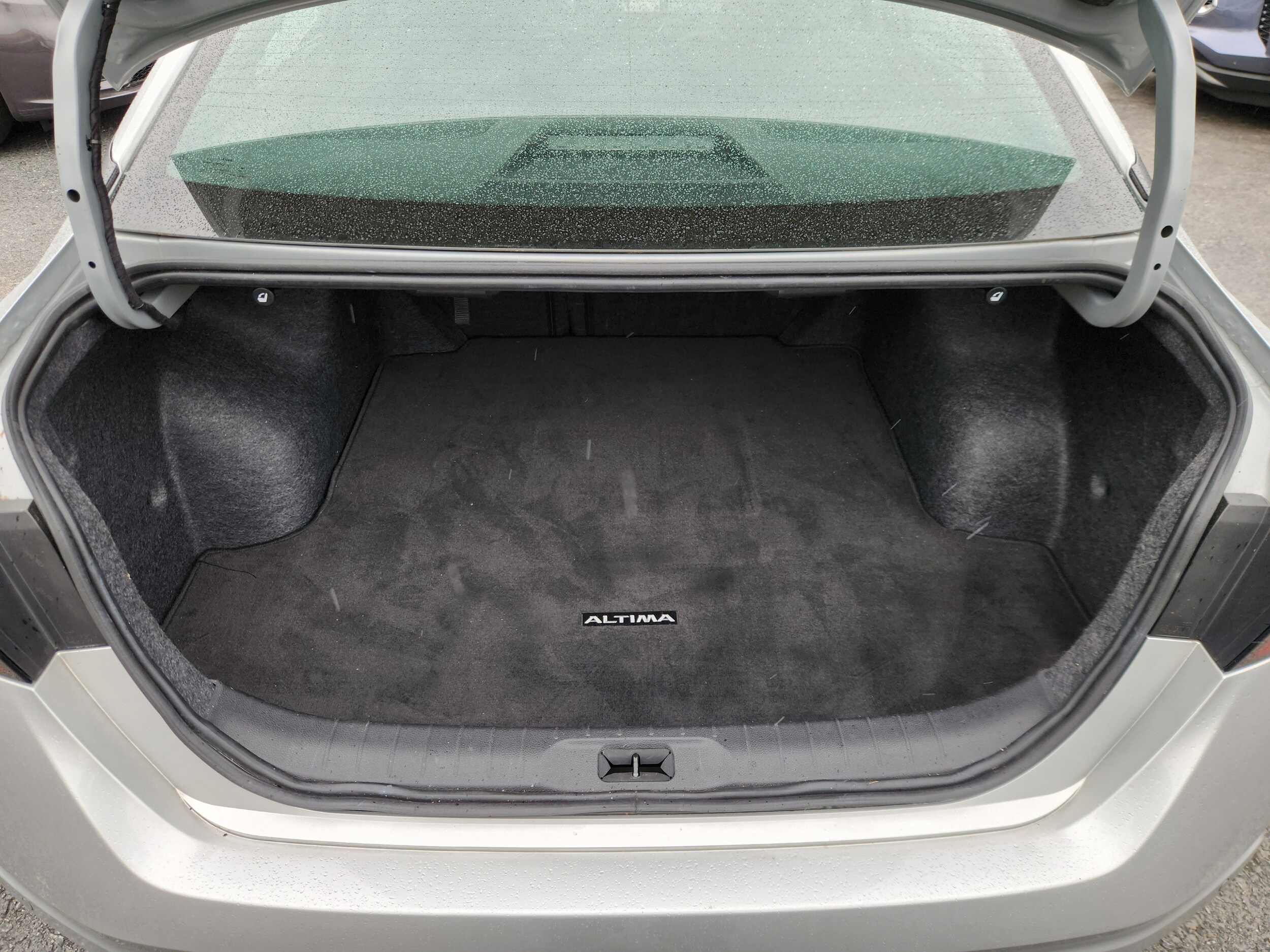 2024 Nissan Altima SV - Photo 20