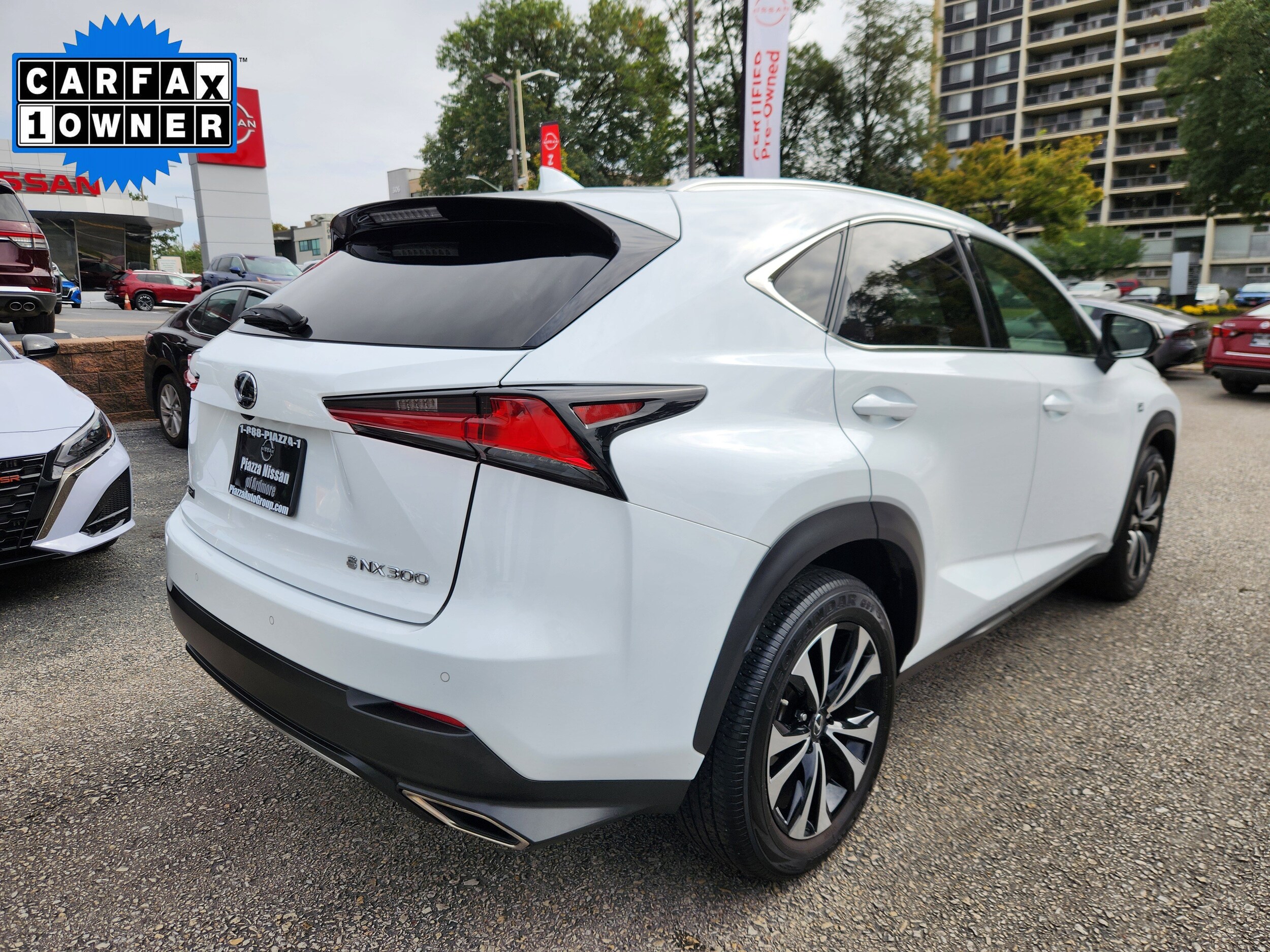2019 Lexus NX 300 F SPORT photo 4
