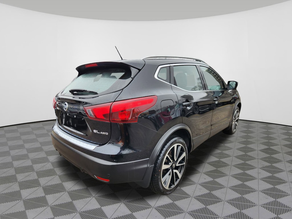 Used 2019 Nissan Rogue Sport SL SUV