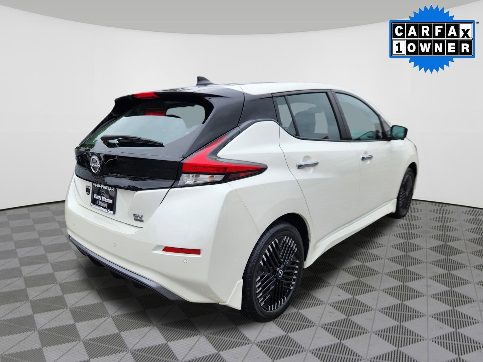2024 Nissan Leaf SV Plus photo 4
