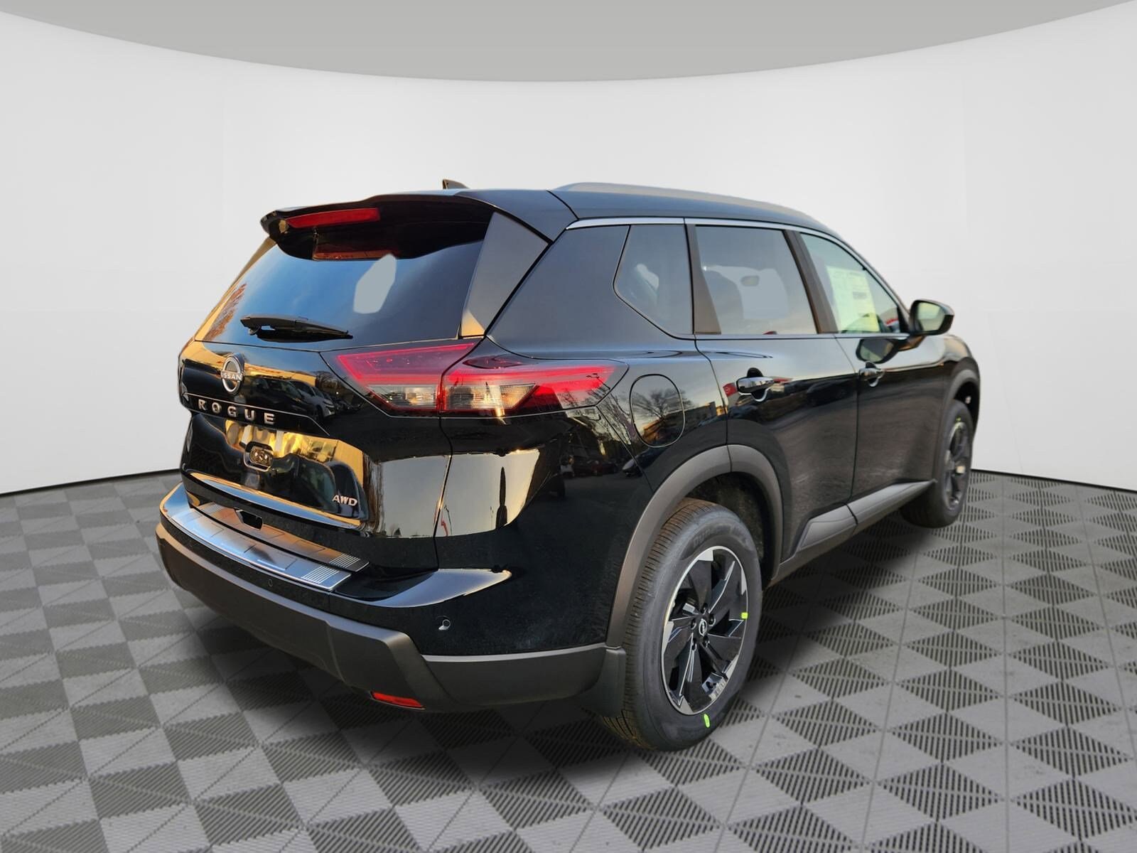 2026 Nissan Rogue SV photo 2