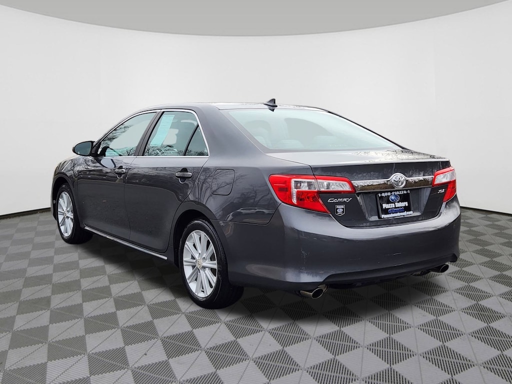 Used 2012 Toyota Camry XLE V6 Sedan