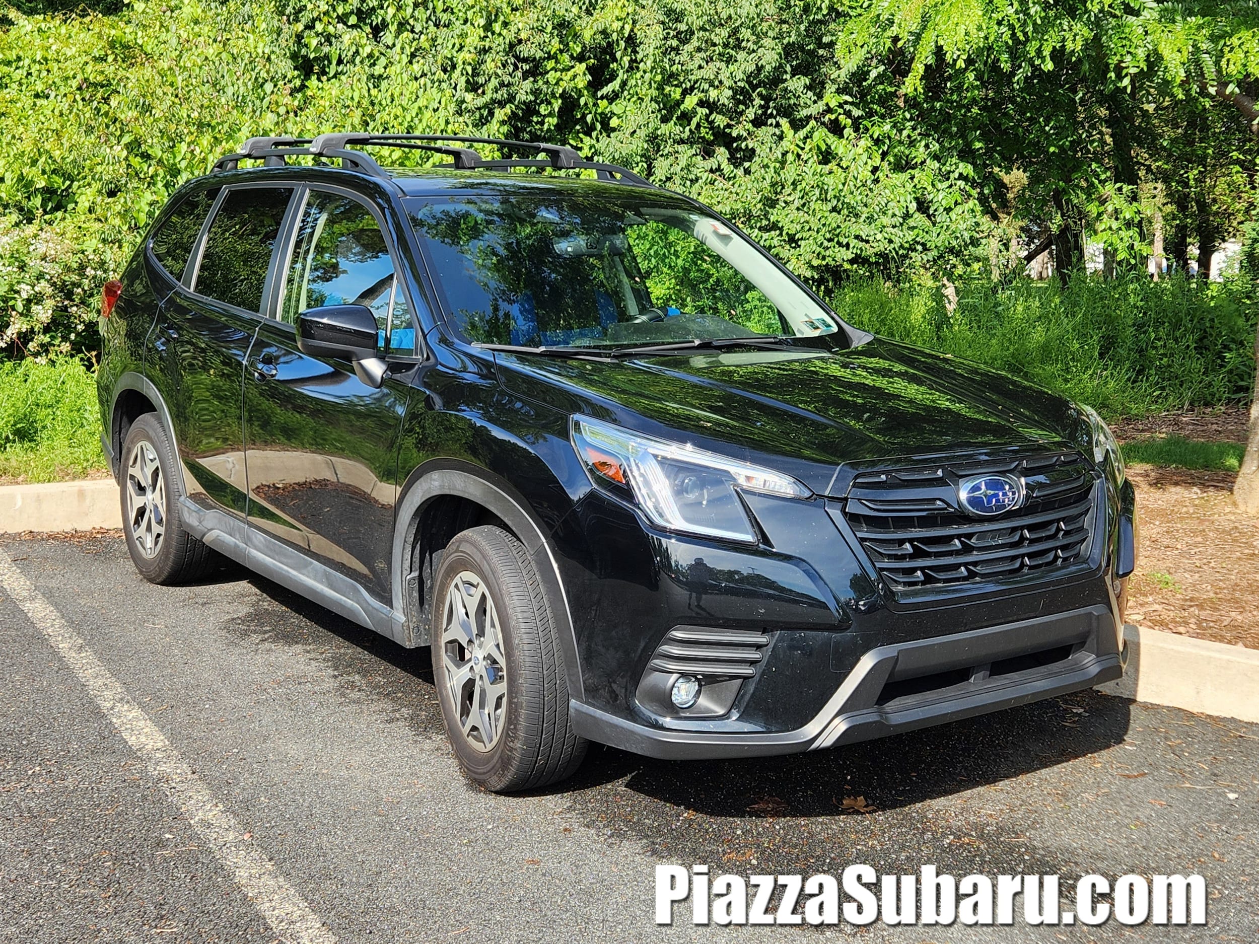 2024 Subaru Forester Premium's photo