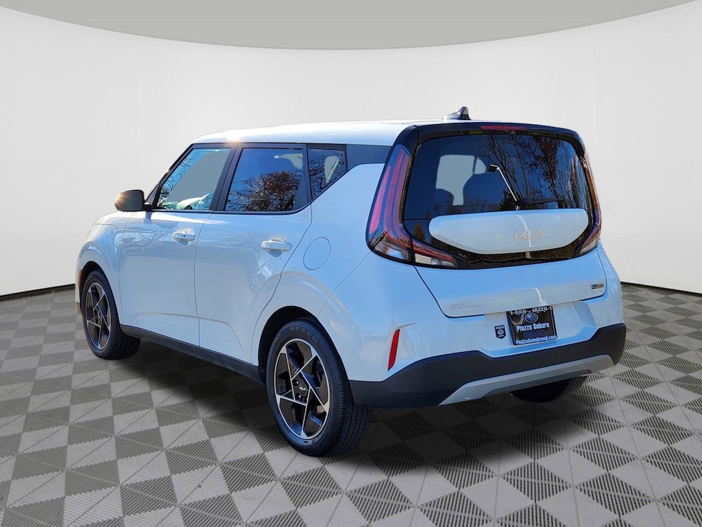 Used 2023 Kia Soul EX Hatchback