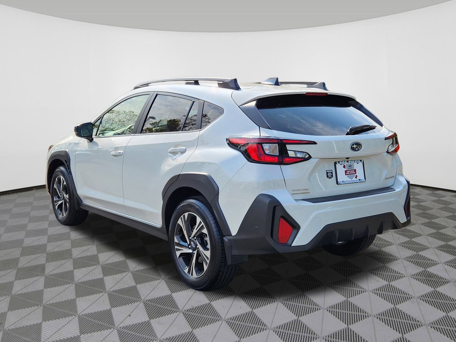 2024 Subaru Crosstrek Premium photo 2