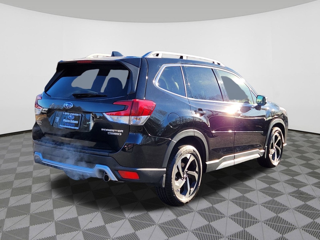 Used 2022 Subaru Forester Touring SUV