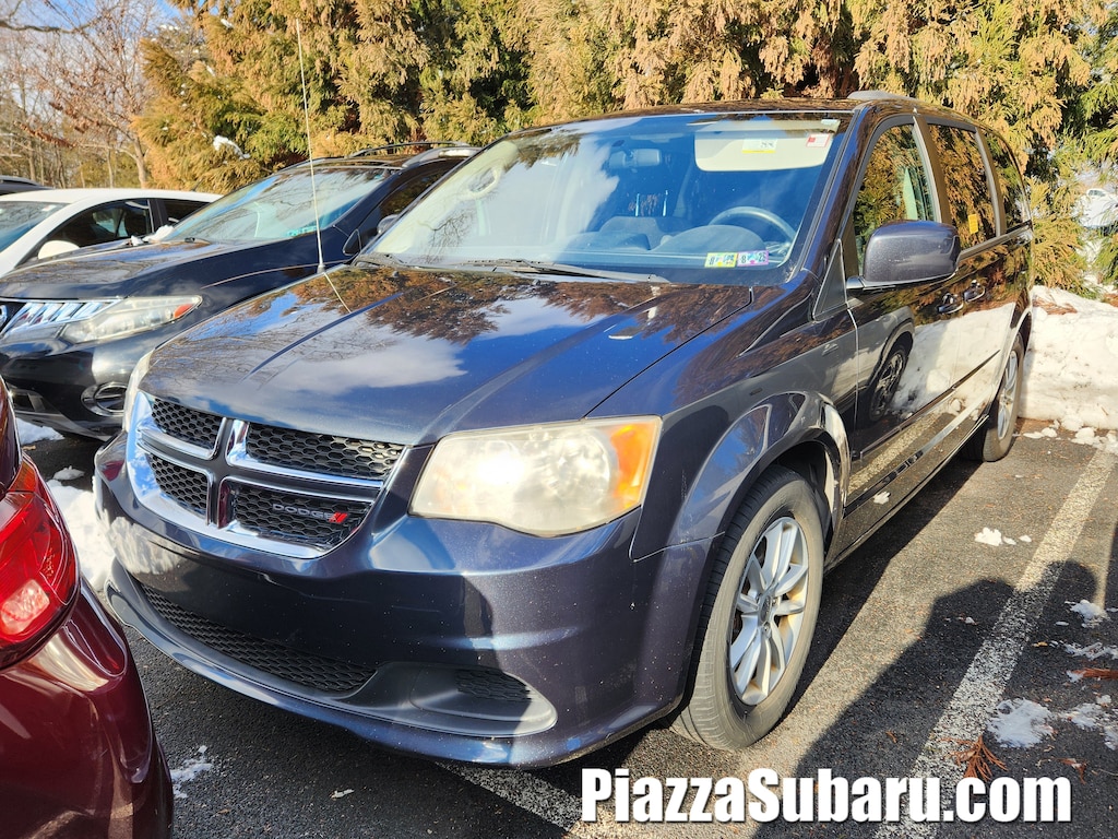 Used 2014 Dodge Grand Caravan SXT Van