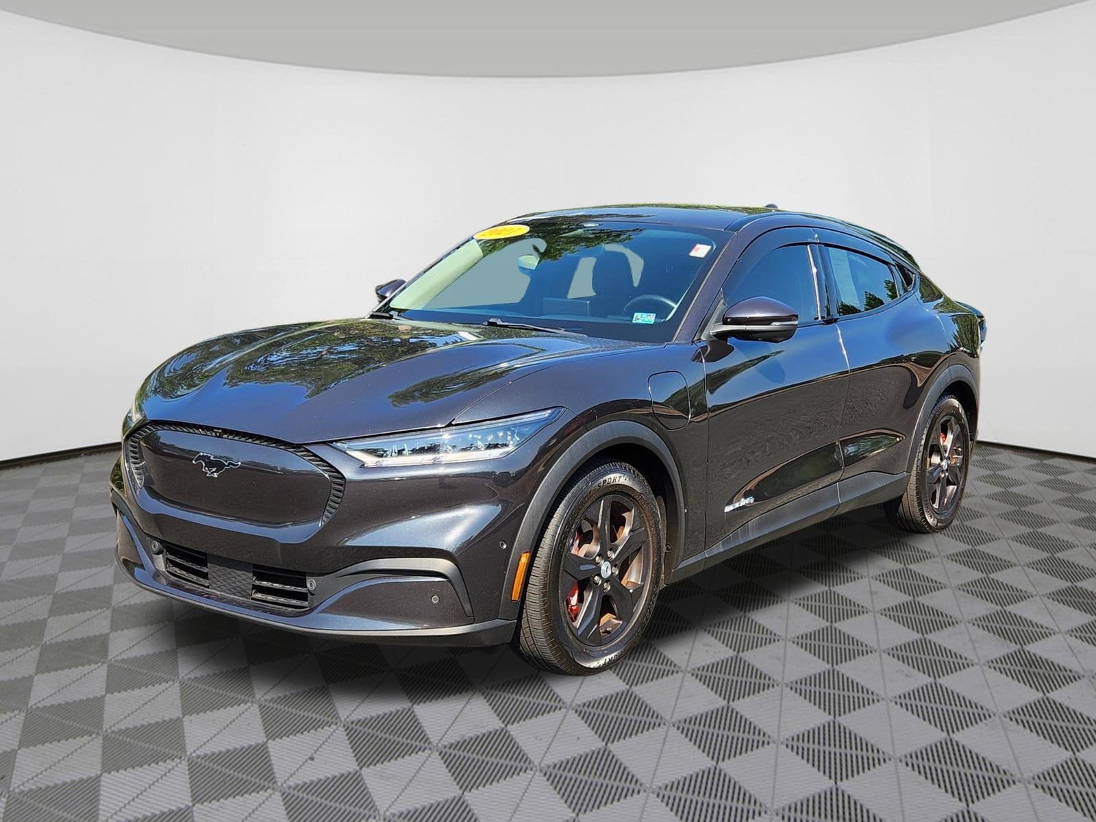 Used 2021 Ford Mustang Mach-E Select AWD with VIN 3FMTK1SS2MMA59951 for sale in Royersford, PA