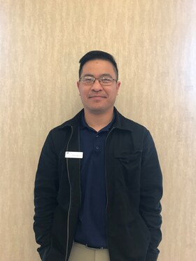 Staff member Peter Nguyen from ID_5ec5a935e811