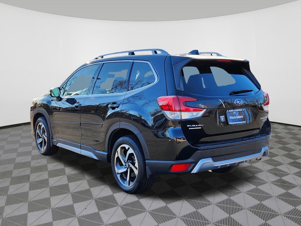 Used 2022 Subaru Forester Touring SUV