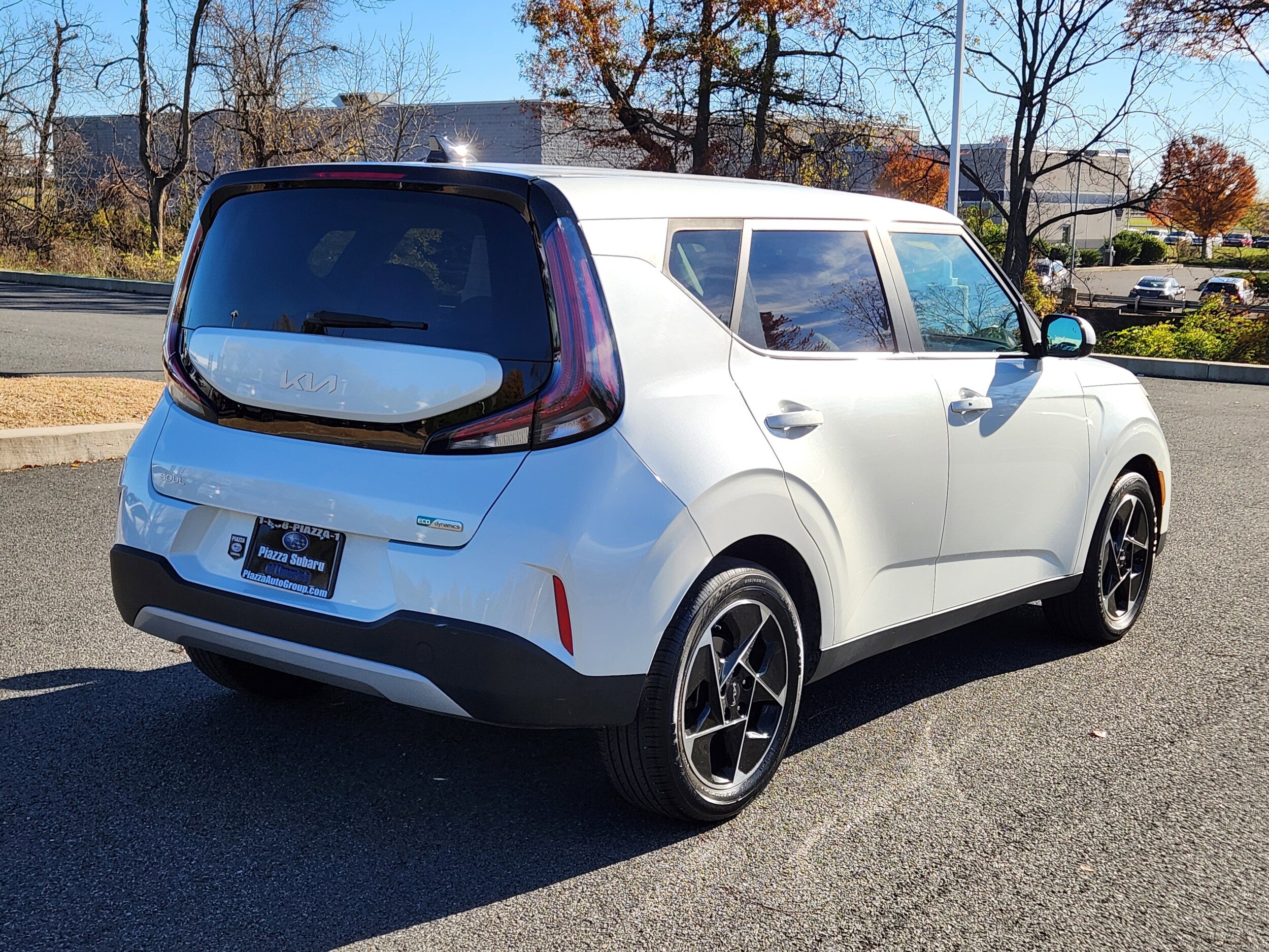 2023 Kia Soul EX photo 3