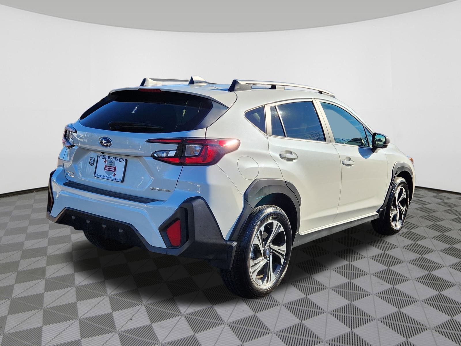 2024 Subaru Crosstrek Premium photo 3