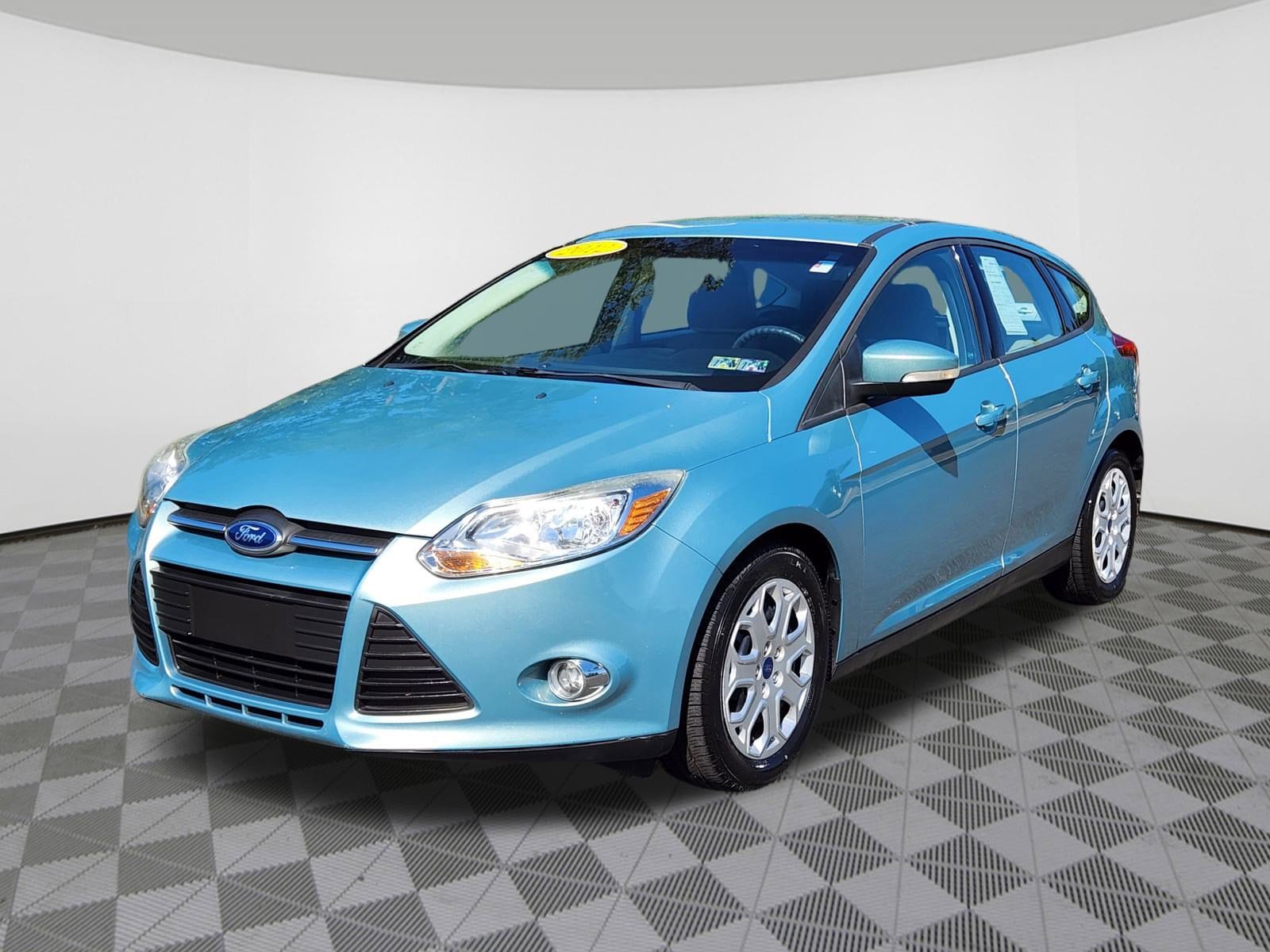 Used 2012 Ford Focus SE with VIN 1FAHP3K28CL443083 for sale in Royersford, PA