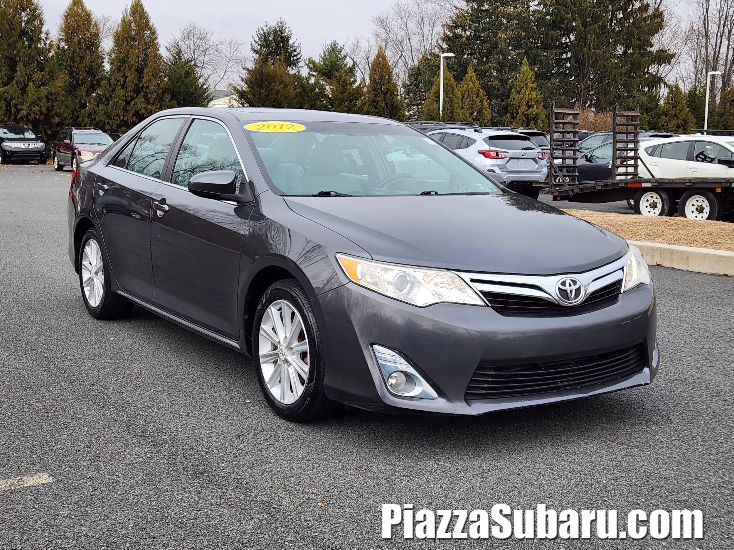2012 Toyota Camry XLE's photo