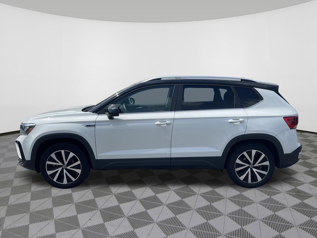 Used 2023 Volkswagen Taos 1.5T SE SUV
